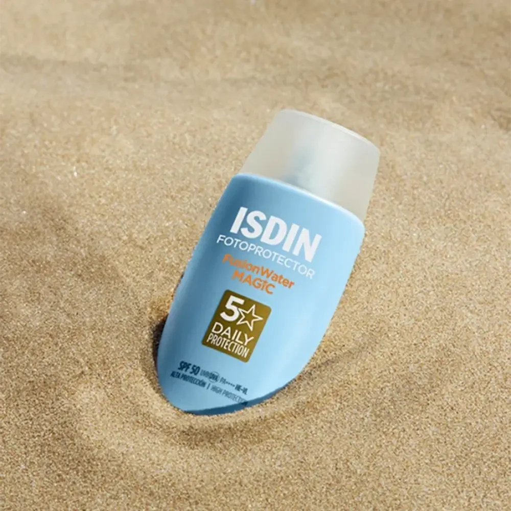 ضد آفتاب فیوژن واتر SPF50 بی رنگ ایزدین اصل 50میل