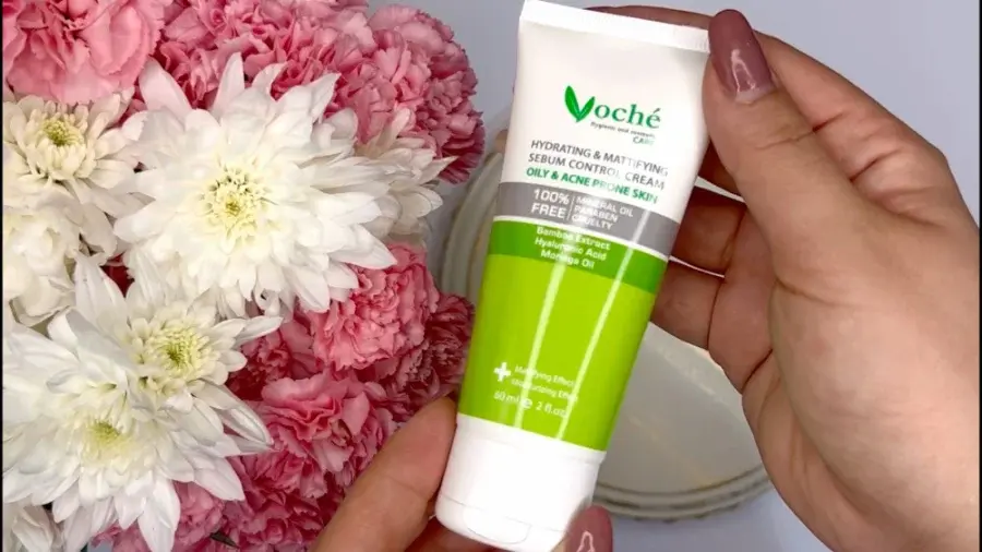 شناخت و خرید بهترین سرم های آبرسان برای پوست چرب و خشک